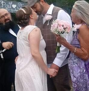 Meet your Posher, Stacey